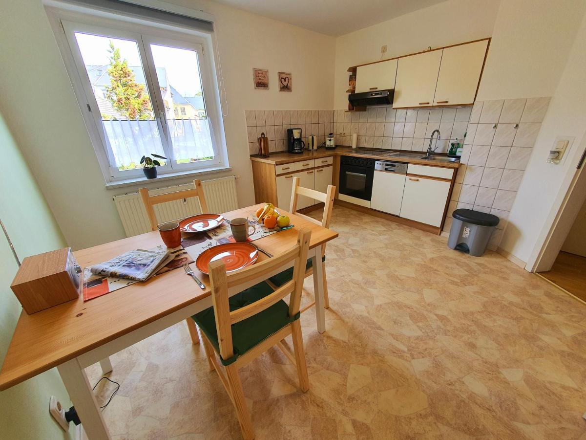 Ferienwohnung Reichenbrand Mit Stellplatz Кемниц Екстериор снимка